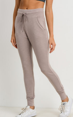 LT Highwaist Slub-Knit Slim-Fit Cuffed Joggers
