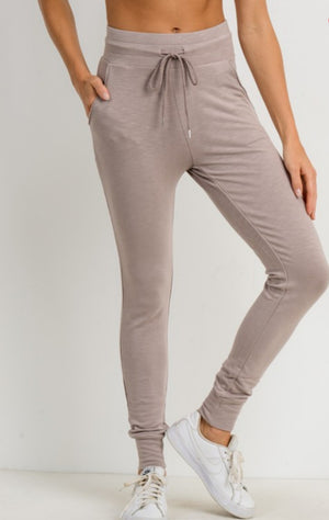 LT Highwaist Slub-Knit Slim-Fit Cuffed Joggers